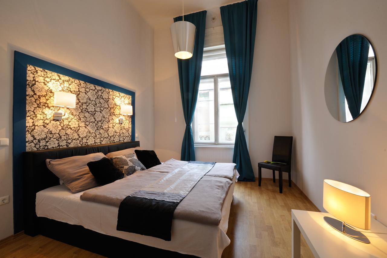 International Apartments Budapest Esterno foto
