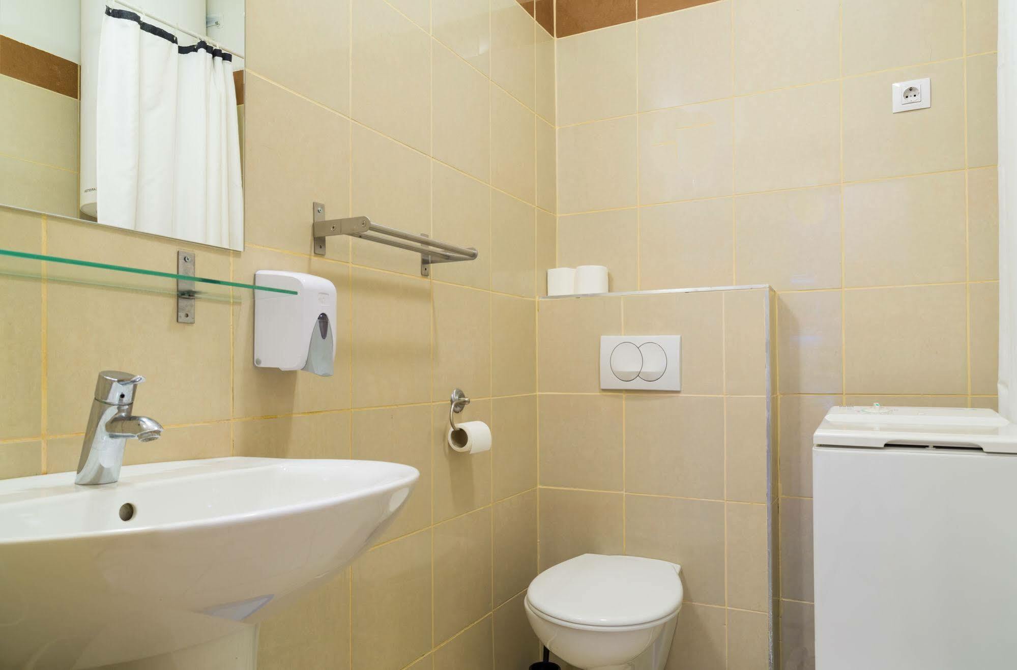 International Apartments Budapest Esterno foto