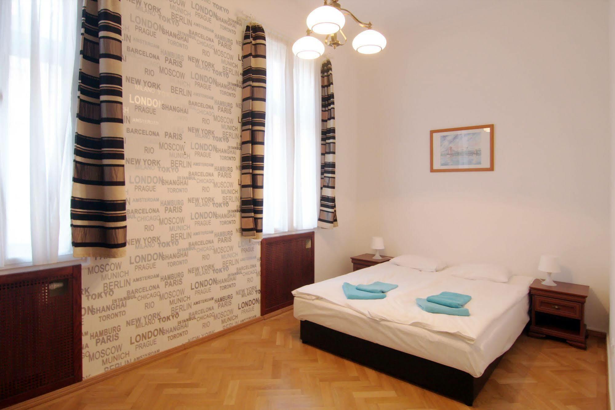 International Apartments Budapest Esterno foto